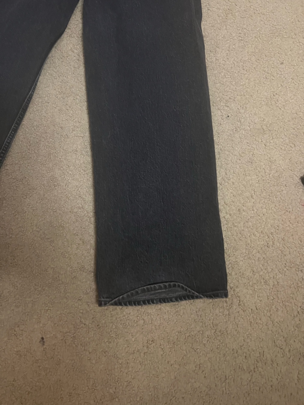 Old Navy High-Rise Straight-Leg Jeans in Washed Black - Picture 7 of 7